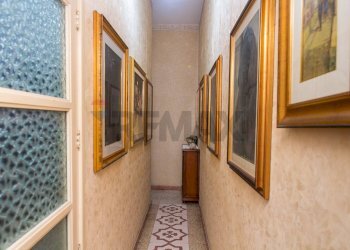 Hall / corridoio - Appartamento Via Duca Degli Abruzzi
 
173, Catania - foto 25