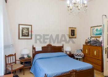 Camera / camera da letto - Appartamento Via Duca Degli Abruzzi
 
173, Catania - foto 31