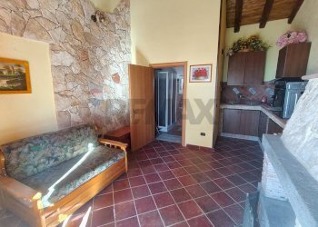 Sala da pranzo - Baita Via Madonna Dellenevi, Nicolosi - foto 2