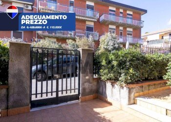 Edificio all\'aperto - Trilocale Via della Repubblica
 
44, Pedara - foto 1