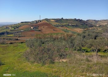 Vista delle montagne - Agricultural land Via Ottavio Penna
90, Caltagirone - photo 19