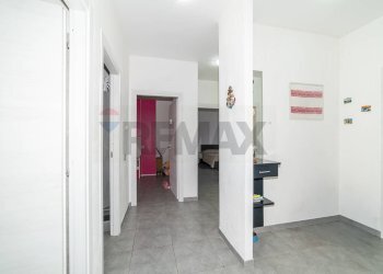 Hall / corridoio - Appartamento via pulei
 
4, Mascalucia - foto 11