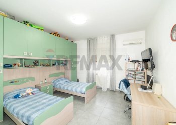 Camera / camera da letto - Appartamento via pulei
 
4, Mascalucia - foto 12