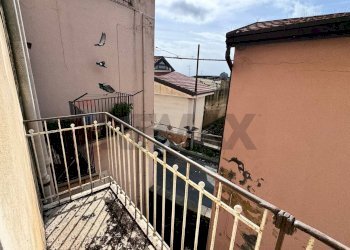 Balcone - Casa indipendente VIA DUCA DI BERGAMO
 
7, Motta Sant'Anastasia - foto 5