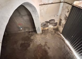 Dettagli - Casa indipendente VIA DUCA DI BERGAMO
 
7, Motta Sant'Anastasia - foto 7