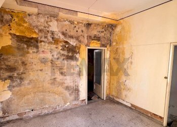 Stanza vuota - Casa indipendente VIA DUCA DI BERGAMO
 
7, Motta Sant'Anastasia - foto 18