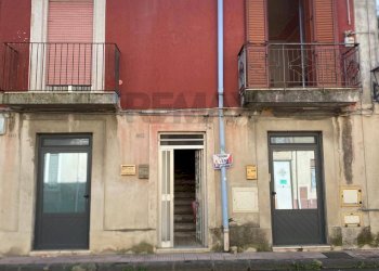 Edificio all\'aperto - Trilocale umberto I, Spadafora - foto 1