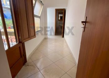 Hall / corridoio - Trilocale umberto I, Spadafora - foto 3