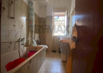 Bagno - Bilocale Via vincenzo monti, Spadafora - foto 3