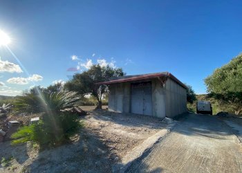 Casa all\'aperto - Monolocale contrada pintarica, Condrò - foto 1