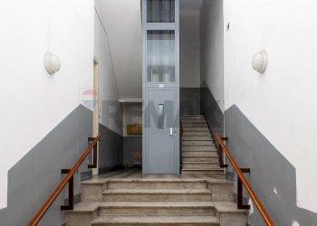 Scale - Appartamento Via Francesco Riso
 
97, Catania - foto 4