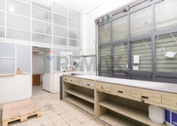 Non correlato - Warehouse Via Giuseppe Patanè
23, Catania - photo 1