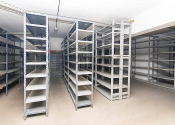 Dispensa di stoccaggio - Warehouse Via Giuseppe Patanè
23, Catania - photo 15