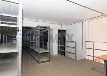 Dispensa di stoccaggio - Warehouse Via Giuseppe Patanè
23, Catania - photo 25