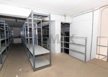 Dispensa di stoccaggio - Warehouse Via Giuseppe Patanè
23, Catania - photo 28