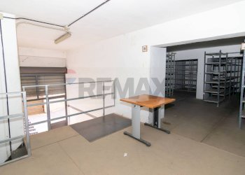 Terrazza - Warehouse Via Giuseppe Patanè
23, Catania - photo 30