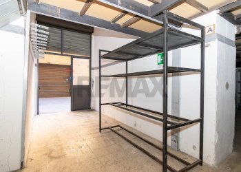 Camera / camera da letto - Warehouse Via Giuseppe Patanè
23, Catania - photo 37