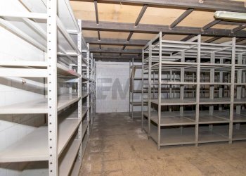 Dispensa di stoccaggio - Warehouse Via Giuseppe Patanè
23, Catania - photo 40