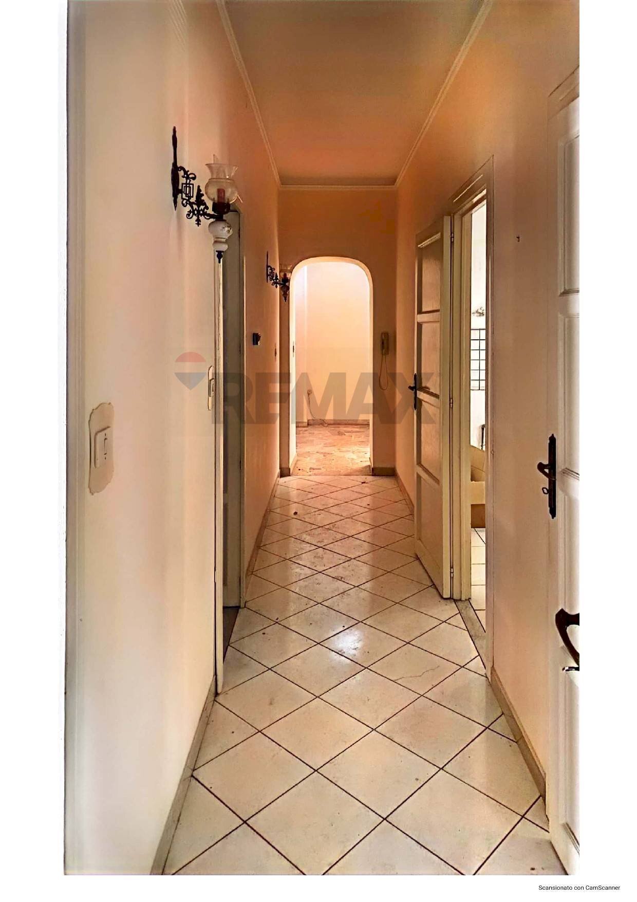 Hall / corridoio - Casa indipendente via Sottotenente Fisauli
 
42- 44-46- 48, Randazzo - foto 3