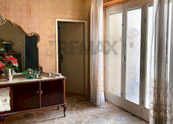 Stanza vuota - Casa indipendente via Sottotenente Fisauli
 
42- 44-46- 48, Randazzo - foto 16