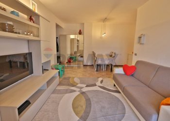 Sala da pranzo - Trilocale Via Repubblica
 
21, Bollate - foto 1