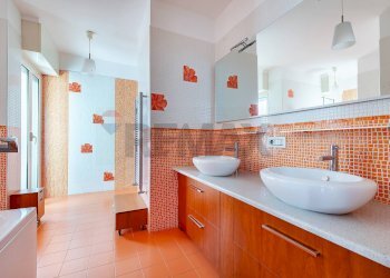 Bagno - Attico Via Paradiso
 
18, Modugno - foto 7