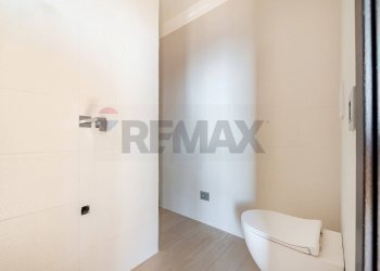 Bagno - Attico Via Paradiso
 
18, Modugno - foto 20