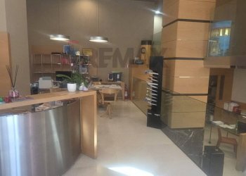 Cucina - Locale Commerciale Piazza Mercantile
 
87/90, Bari - foto 5