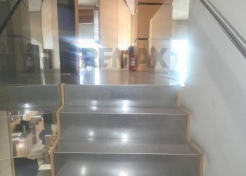 Scale - Locale Commerciale Piazza Mercantile
 
87/90, Bari - foto 11