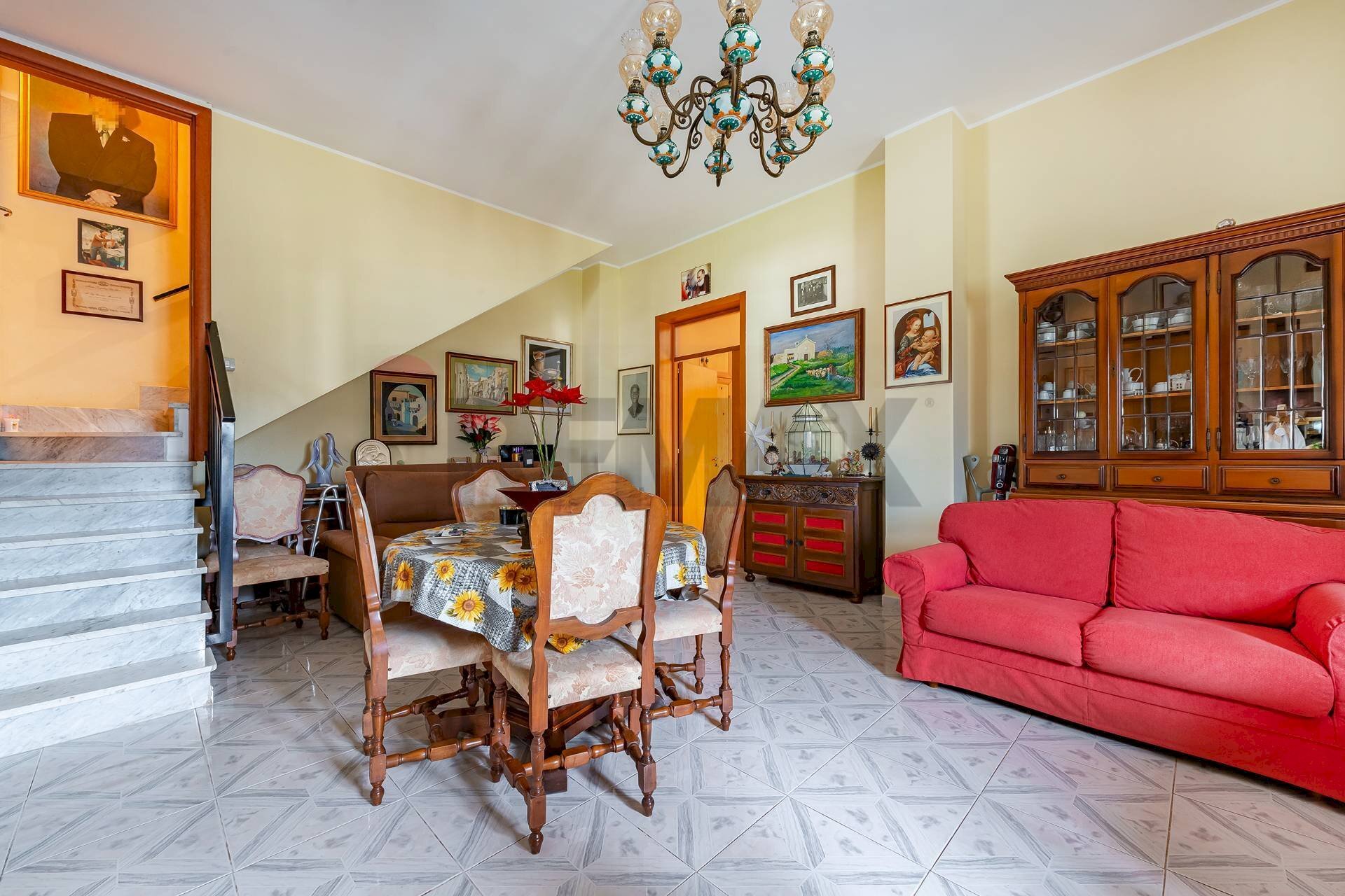 Sala da pranzo - Villa Strada statale  96
 
115+496, Modugno - foto 1