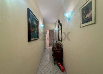 Hall / corridoio - Villa Strada statale  96
 
115+496, Modugno - foto 9