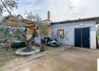Casa all\'aperto - Villa Strada statale  96
 
115+496, Modugno - photo 18
