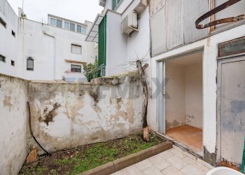 Terrazza - Casa indipendente Via Ugo Foscolo
 
11, Modugno - foto 11