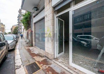 Edificio all\'aperto - Commercial Premises Via Giuseppe Re David
177, Bari - photo 1
