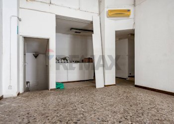 Stanza vuota - Commercial Premises Via Giuseppe Re David
177, Bari - photo 3