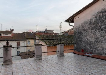 Terrazza - Appartamento Via Giuseppe Verdi
 
8, Terranuova Bracciolini - foto 16