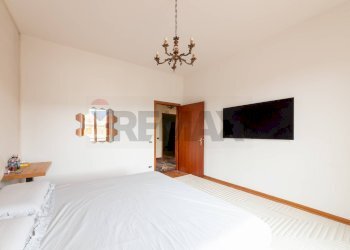 Camera / camera da letto - Casa indipendente VIA DONINZETTI
 
1, Bucine - foto 14