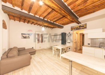 Sala da pranzo - Bilocale Piazza 25 Aprile
 
7, Figline e Incisa Valdarno - foto 1