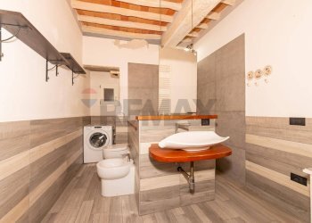 Bagno - Bilocale Piazza 25 Aprile
 
7, Figline e Incisa Valdarno - foto 11