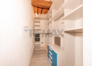 Cabina armadio - Bilocale Piazza 25 Aprile
 
7, Figline e Incisa Valdarno - foto 18