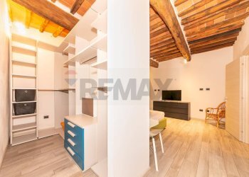 Cabina armadio - Bilocale Piazza 25 Aprile
 
7, Figline e Incisa Valdarno - foto 20