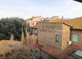 Edificio all\'aperto - Casa indipendente Via Poggio del Sole
 
6, Castiglione del Lago - foto 40