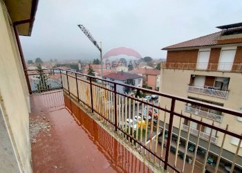 Balcone - Quadrilocale Via Francesco Ferrer
 
23, Città di Castello - foto 11