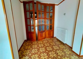 Hall / corridoio - Quadrilocale Via Francesco Ferrer
 
23, Città di Castello - foto 17