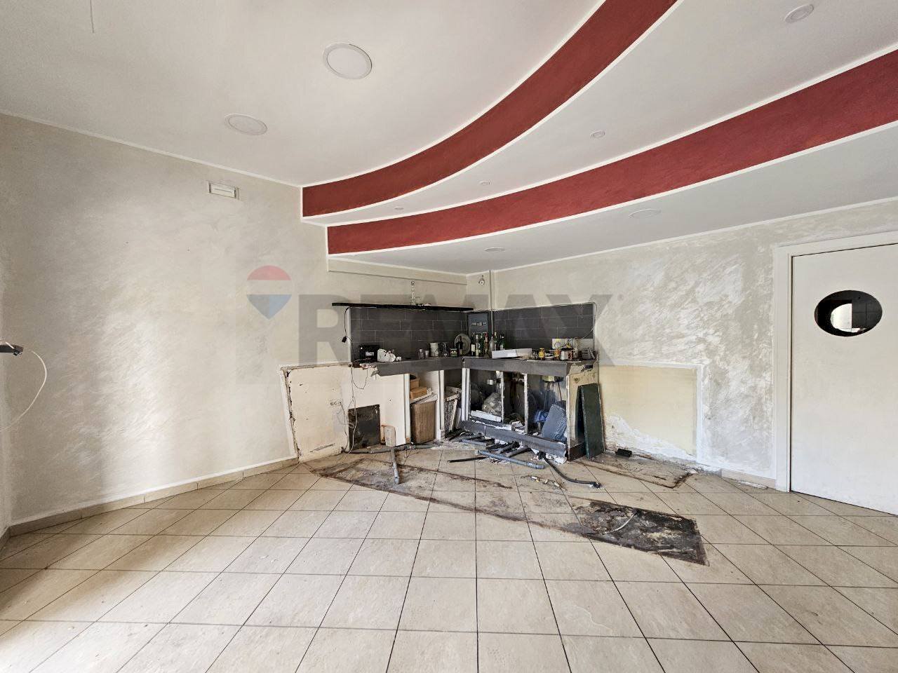 Soggiorno - Commercial Premises Piazza Onofrio Coppola
 
6, Salerno - photo 3