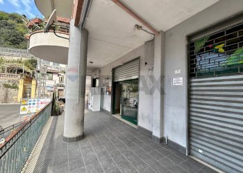 Terrazza - Locale Commerciale Piazza Onofrio Coppola
 
6, Salerno - foto 19