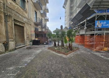 Edificio all\'aperto - Commercial Premises Via Alfredo De Marsico
 
9, Salerno - photo 7