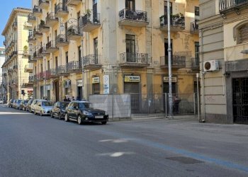 Edificio all\'aperto - Commercial Premises Via Alfredo De Marsico
 
9, Salerno - photo 19