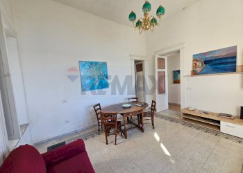 Sala da pranzo - Appartamento Lungomare Trieste
 
112, Salerno - foto 15