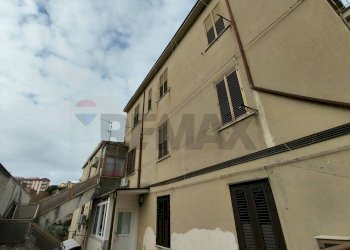 Edificio all\'aperto - Bilocale Via Irno
 
211, Salerno - foto 18